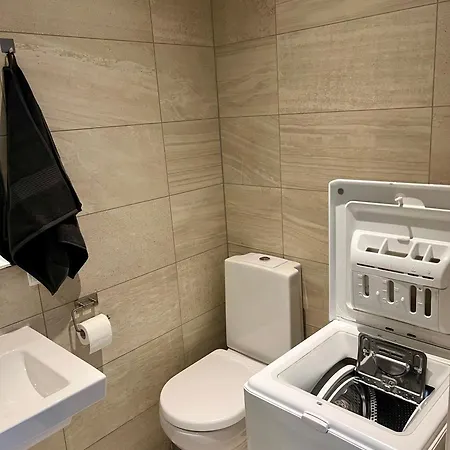 Apartment Forum *